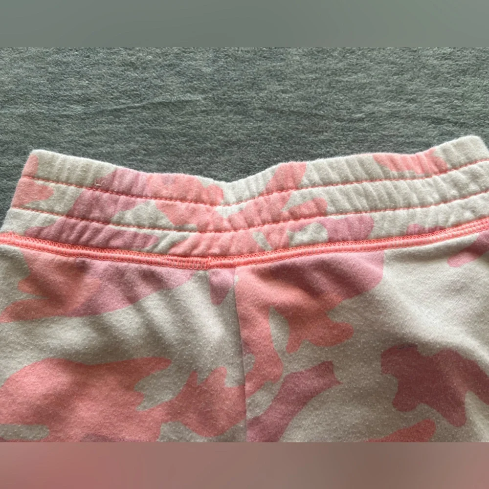 Justice kids girls size medium 10‎ camouflage pink white cotton rough hem shorts